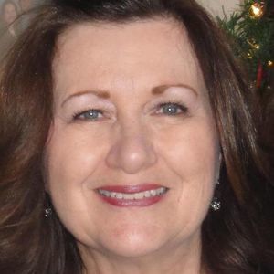 Meet your Posher, Cleone